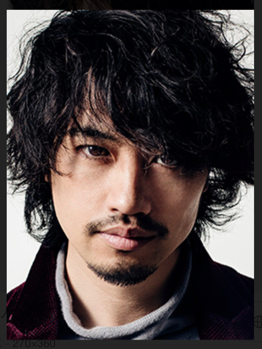 ヒゲの竹野内豊 VS ヒゲの斎藤工、どちらがタイプ？？ファイっ🔥