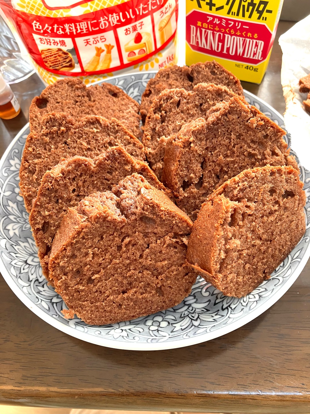 男女問わず、スイーツ含め料理上手な人はどんな印象ですか？因みに写真は私が作ったココアパウンドとミートソーススパゲティです