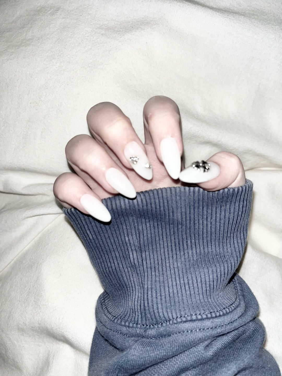 みんなのネイル見せて〜💖