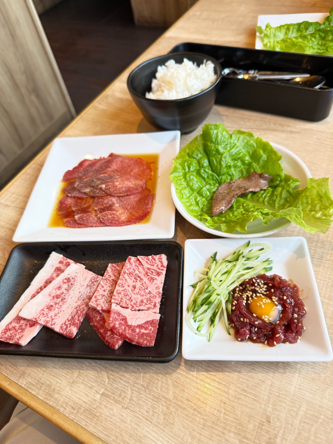 焼肉屋、上コース(^^)