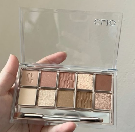 普段メイクするの？