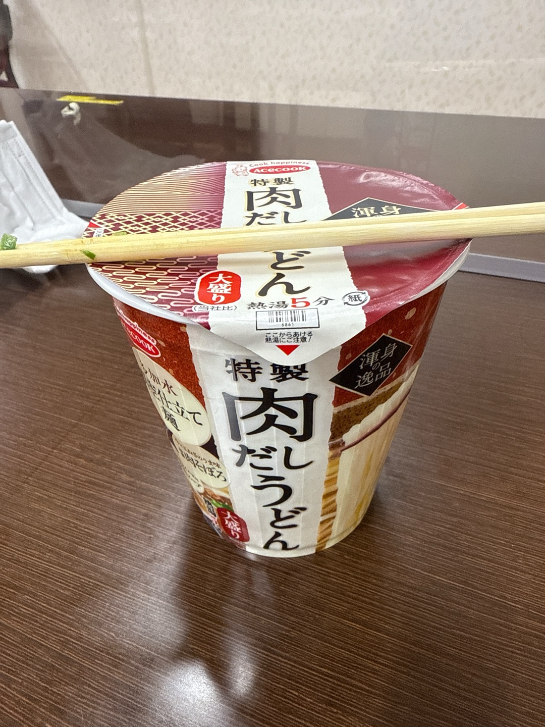 ウマイ、カップ麺(^^)