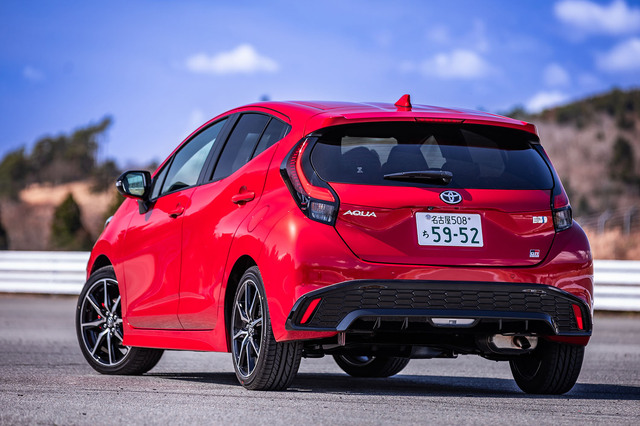 赤い彗星or白い彗星