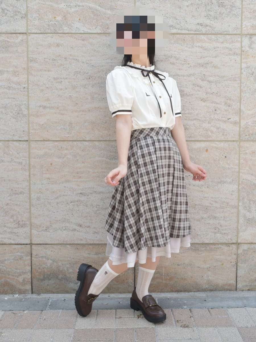 この服、可愛いですか？🎶