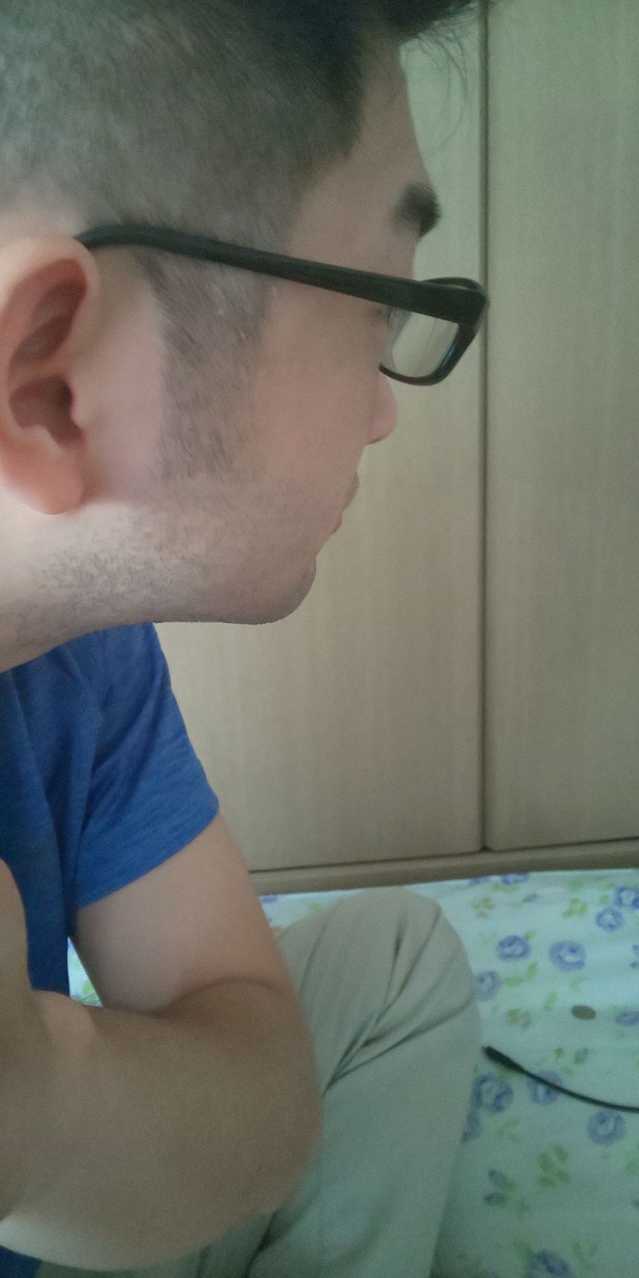 この髪型ダサいとおもいますか？