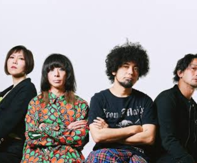 好きなアーティスト【BAND】を一つだけあげてください🐸