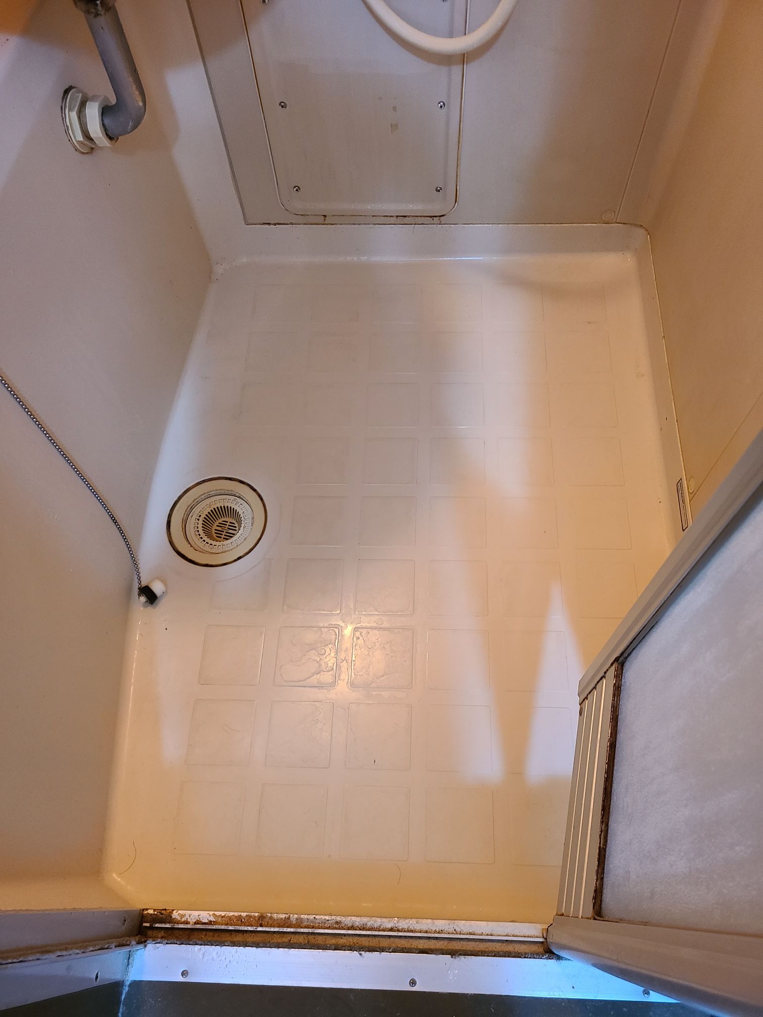 風呂上がりに風呂を毎日拭きますか?掃除の頻度は?