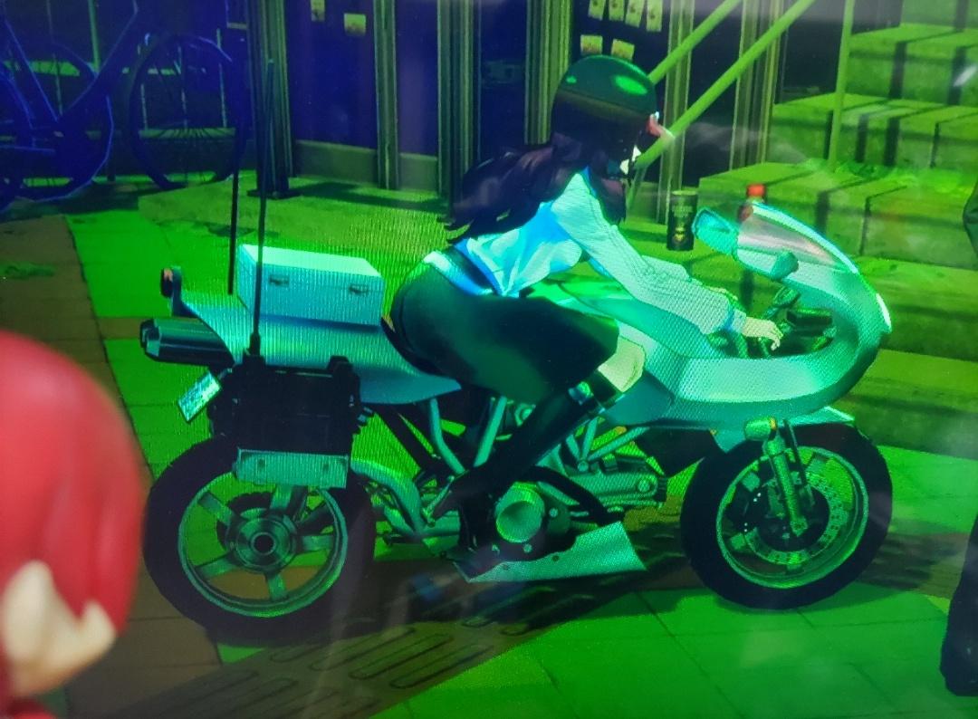 バイクに乗り始めたキッカケは何ですか？