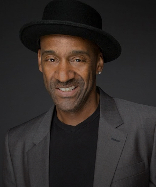 画像の男性についてひとこと