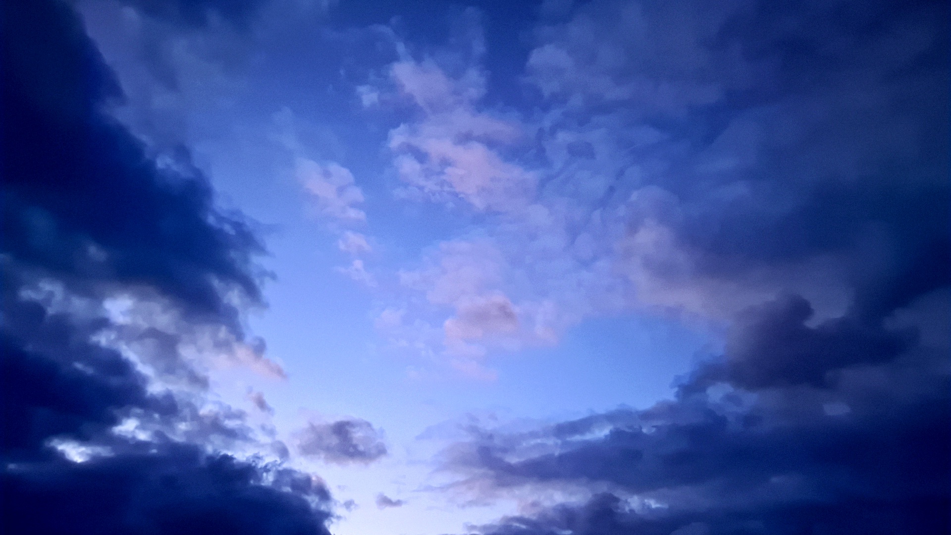 スマホの壁紙どれがいい？