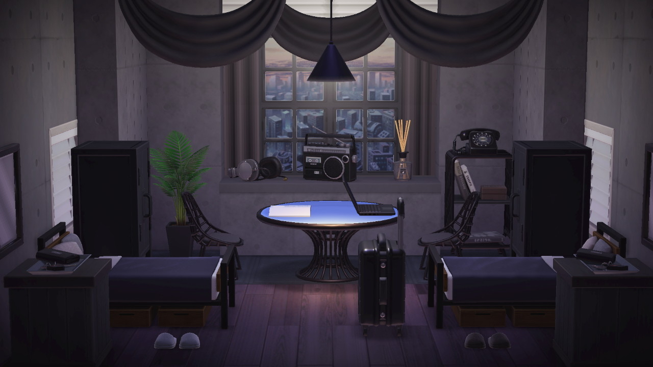 あつ森でホテル2部屋目作ってるんだけど1枚目と2枚目どっちの方がいいと思いますか?