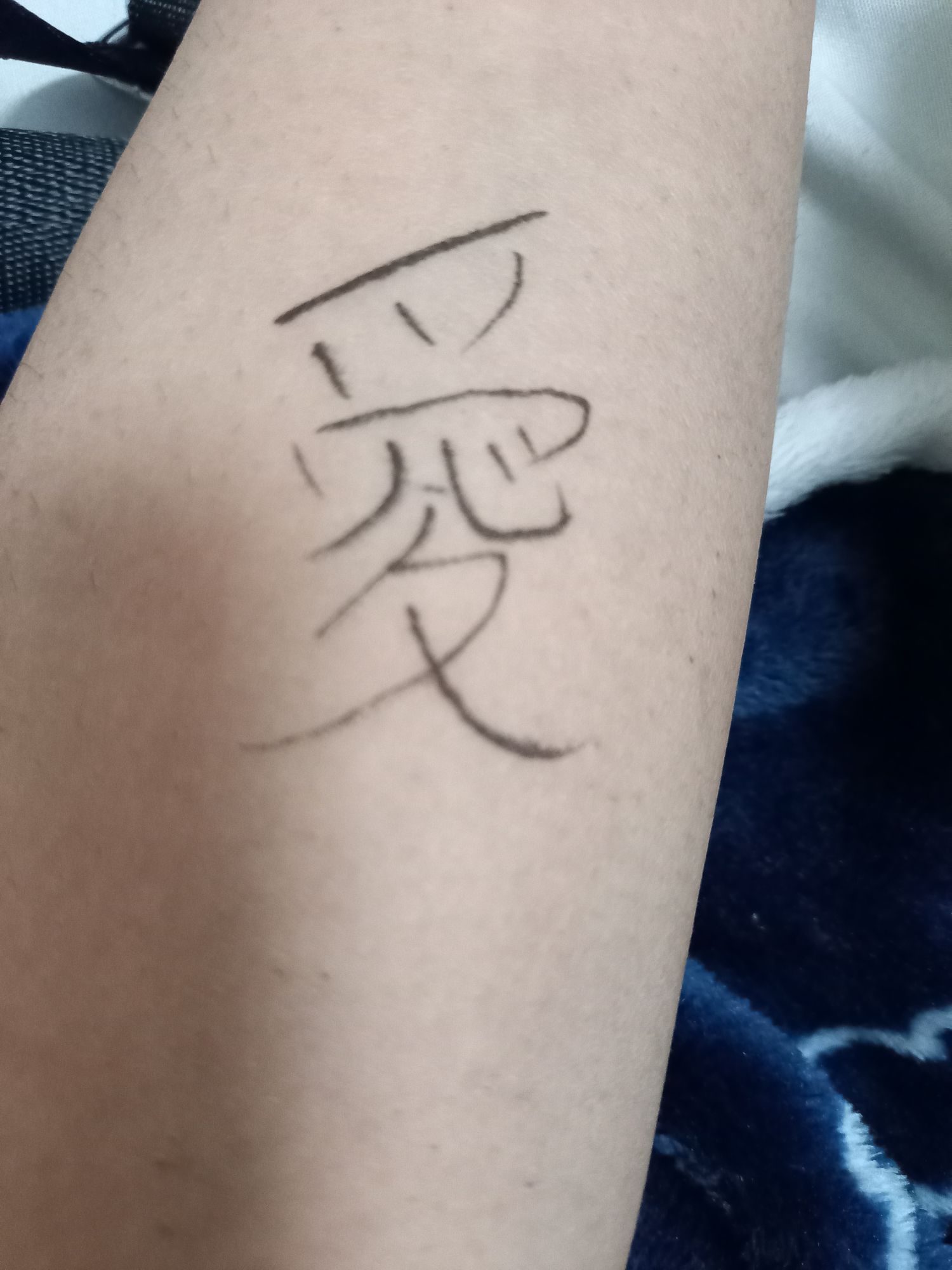 タトゥーだらけの彼女って愛せますか？