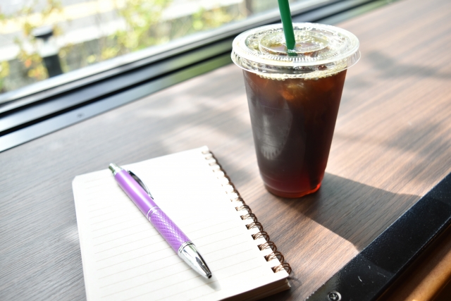 スタバのオススメカスタム教えて～😆