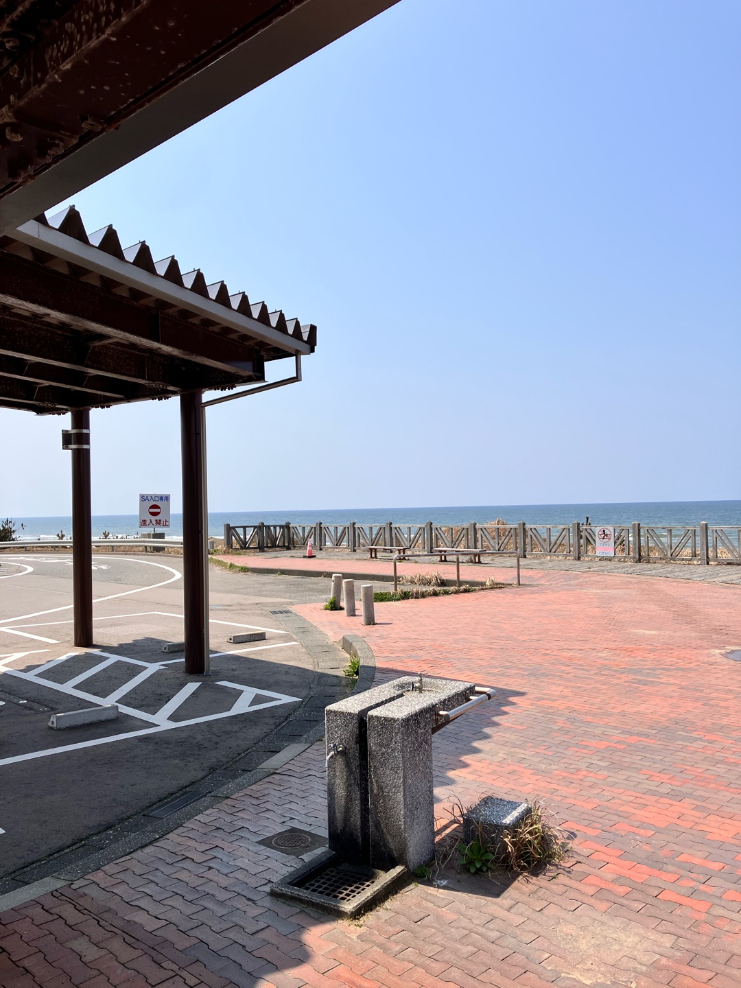 みんなのお気に入りの空を見せて欲しいです🙏