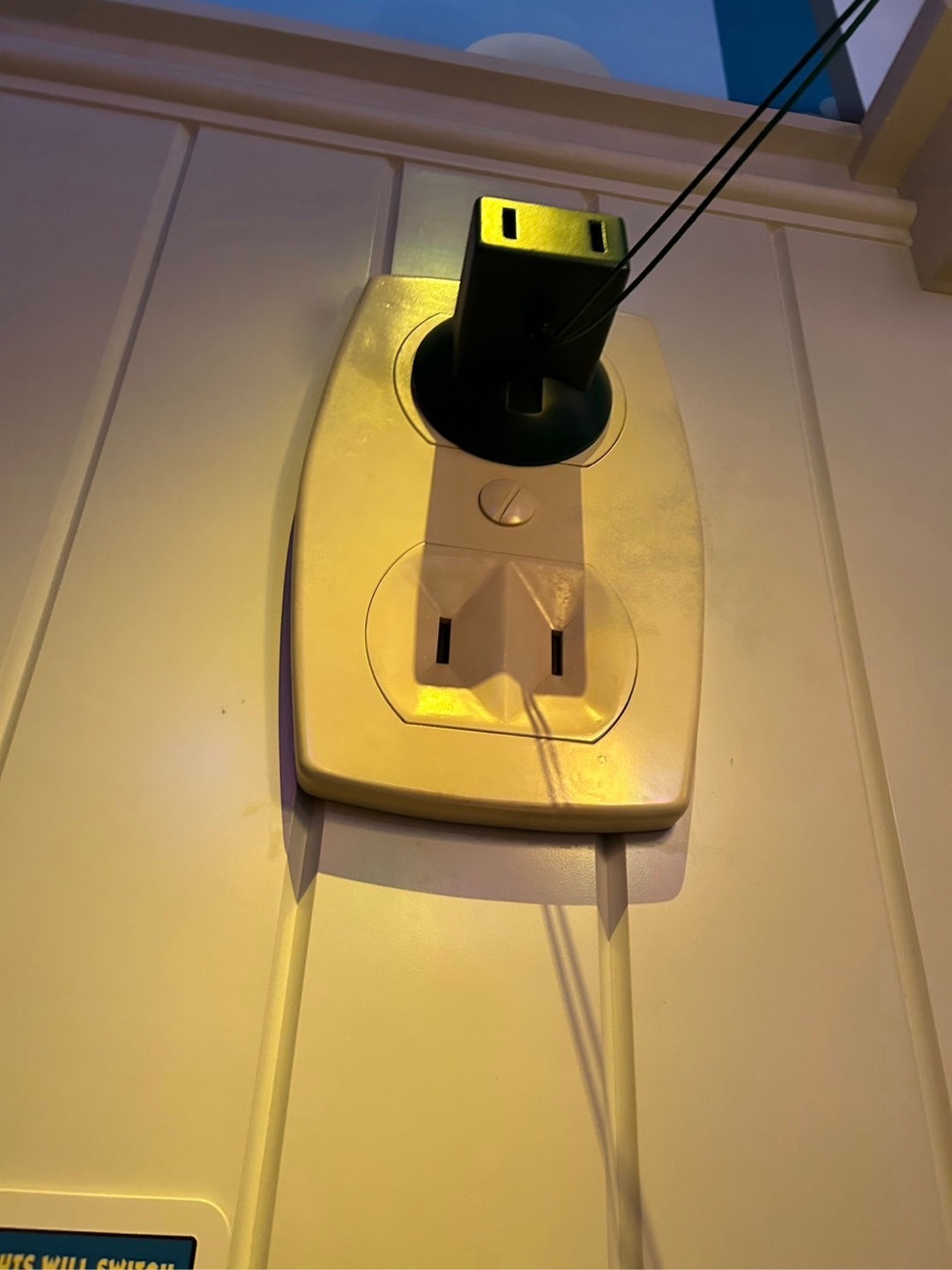 それぞれどこで撮られた写真でしょーか？