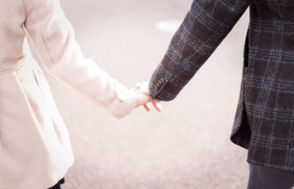 GRAVITYで付き合った人、または結婚した人は居ますか❓