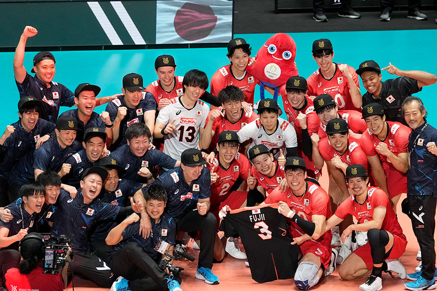 皆んな〜何で喜んでる？