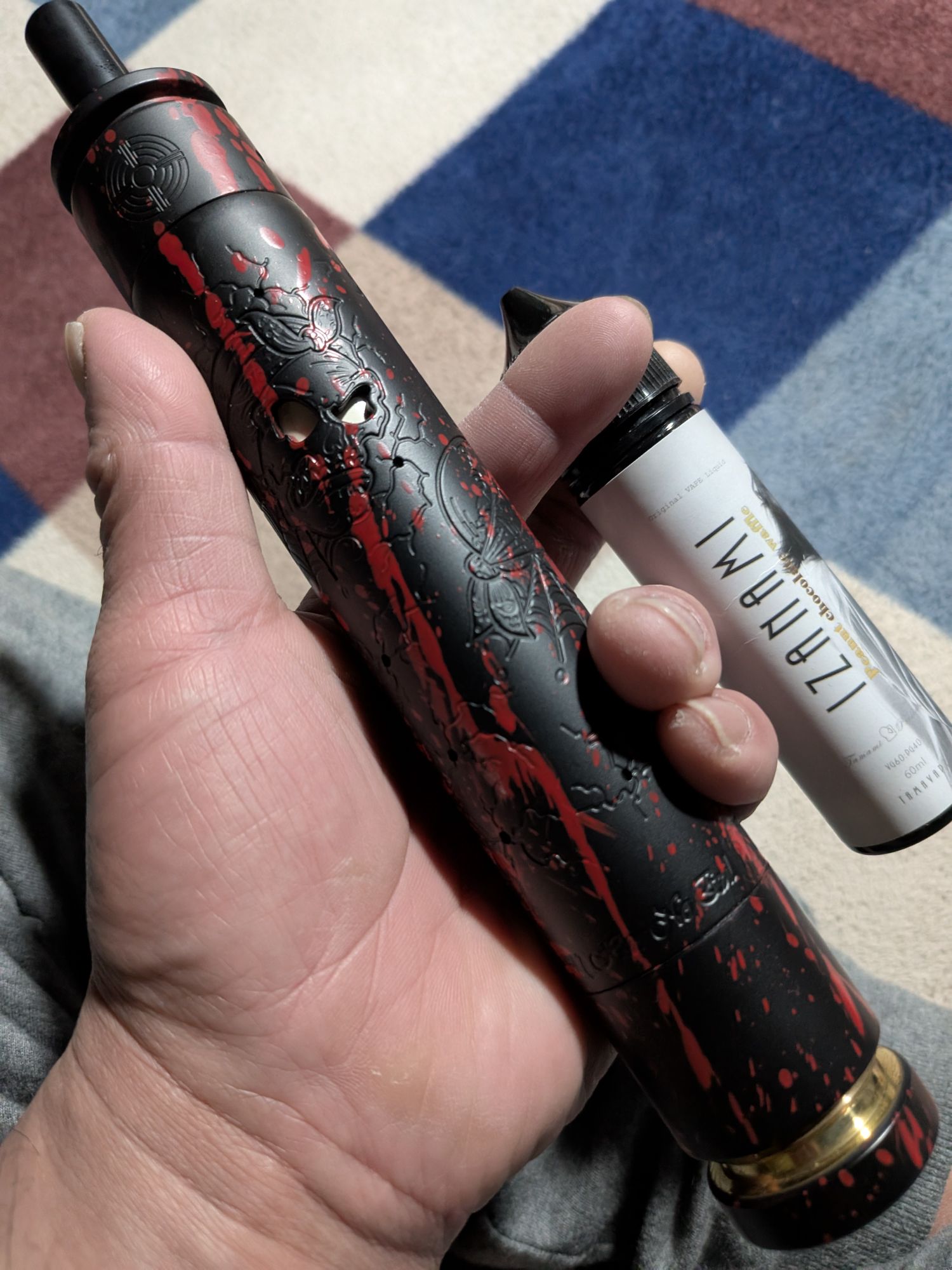 Vape吸ってても気にせず付き合ってくれる人居ないのか？