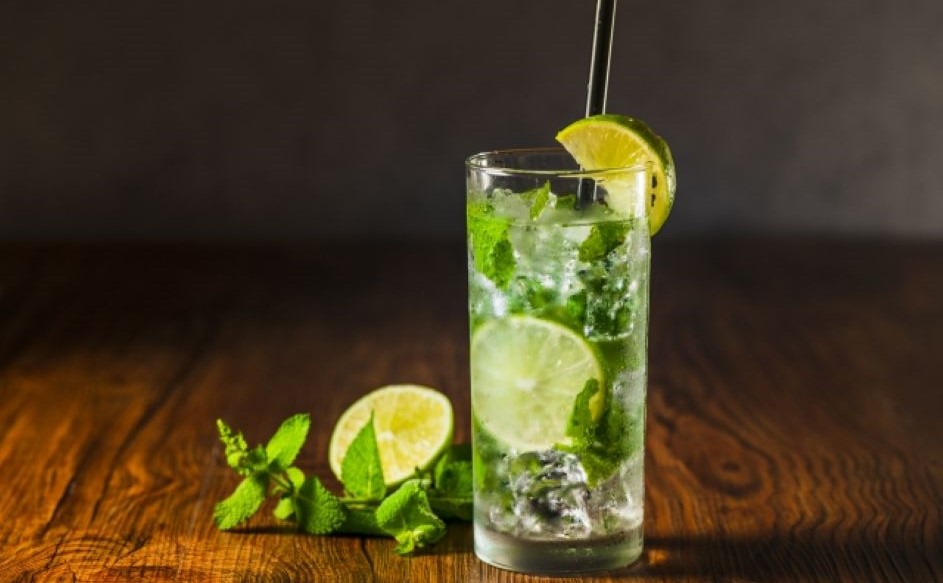 ラム酒が大好きな人いませんか？そして、どのラムが好きですか？私は、初めてオールドモンクを呑んでからラム酒の虜になりました♥ラムを使ったカクテルも好き！！