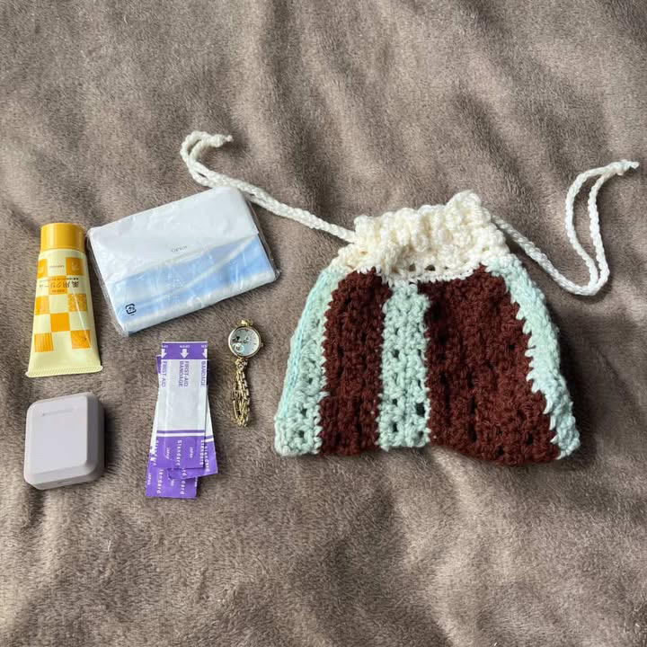 ここら辺の作っます！Minne、メルカリでこういうの買いたいと思ってくれる人いませんか？