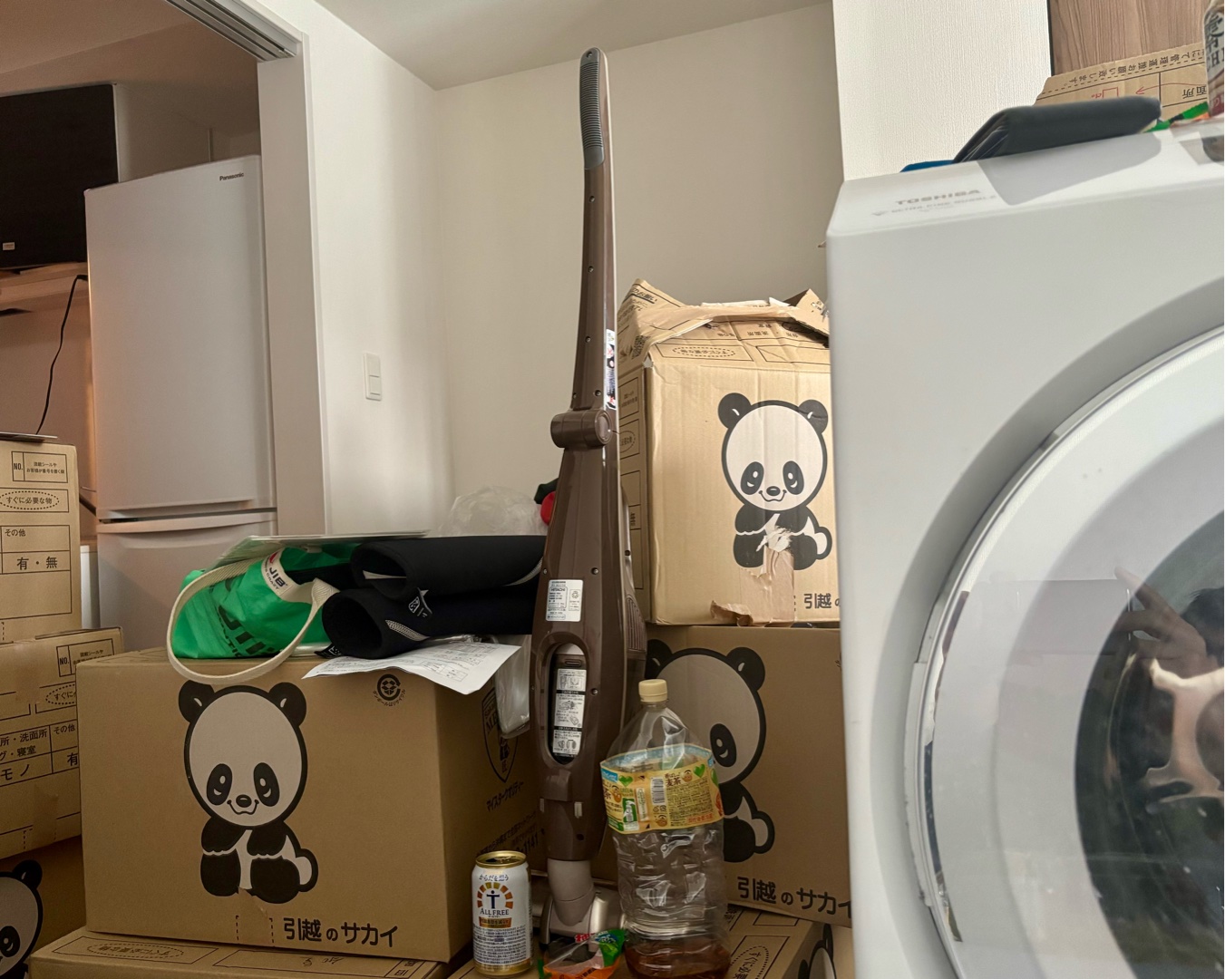 新居の荷解きが終わらない