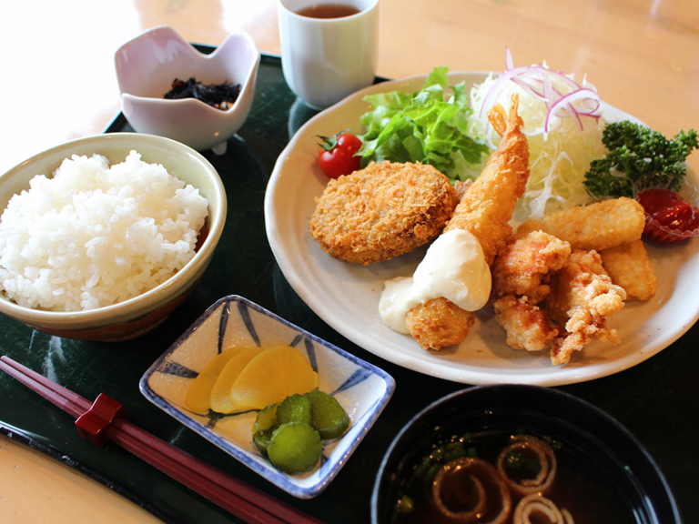皆さんはメインディッシュはいつ食べる？