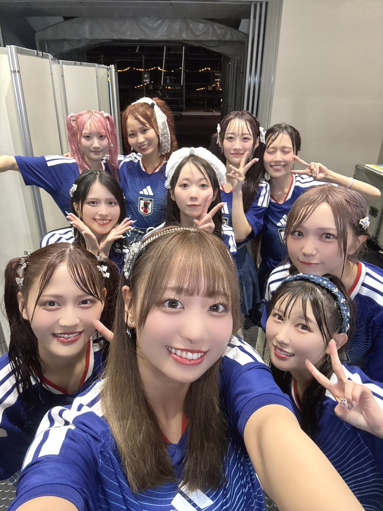 ≠MEと＝LOVEと≒JOYどのアイドルが一番好きですか？☺️
