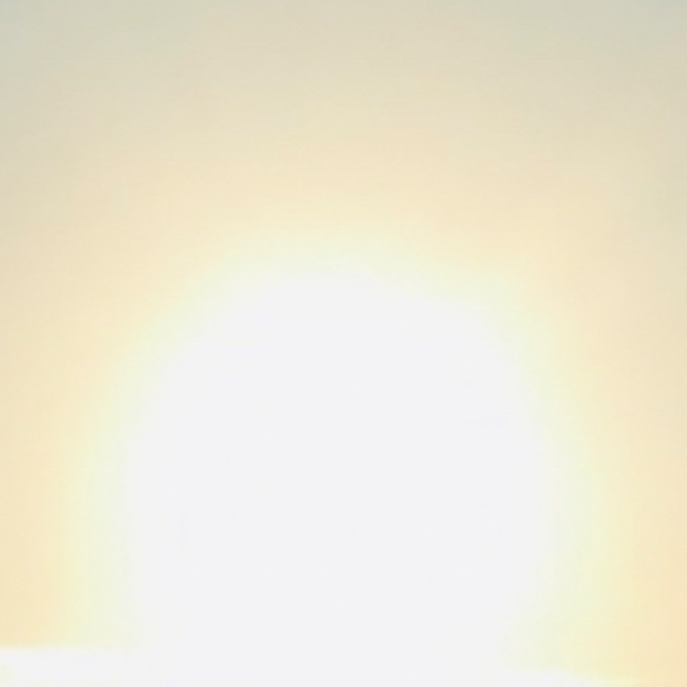 太陽が昇る朝日の空