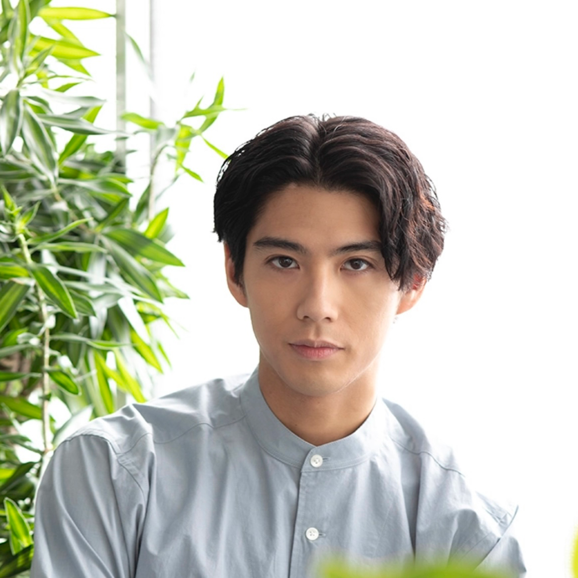賀来賢人