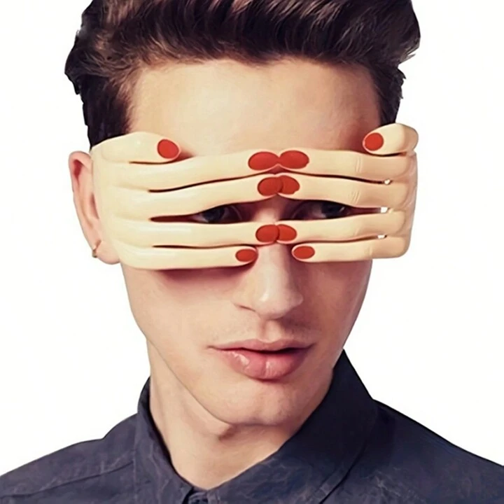 ちらっとメガネ