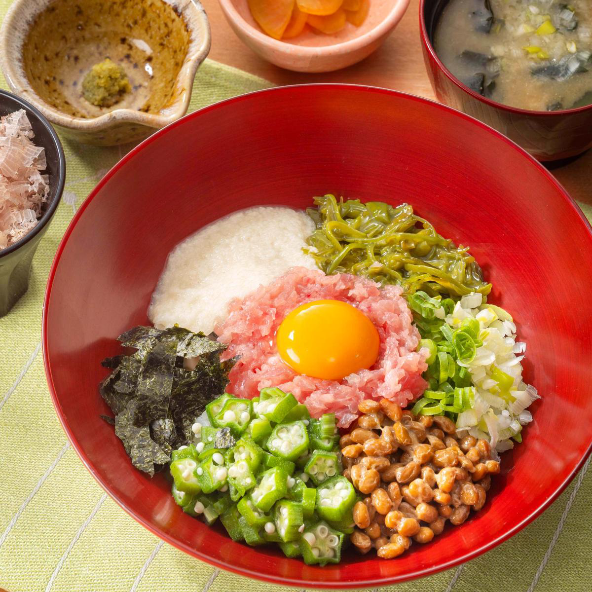 大戸屋のばくだん丼