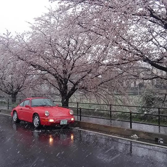 ②5年前、雪が降る中撮影