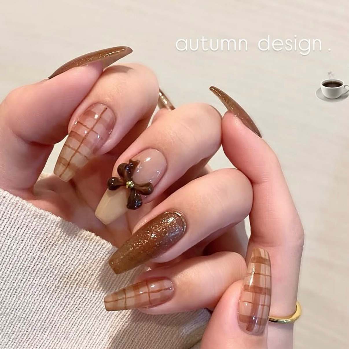 チェックネイル