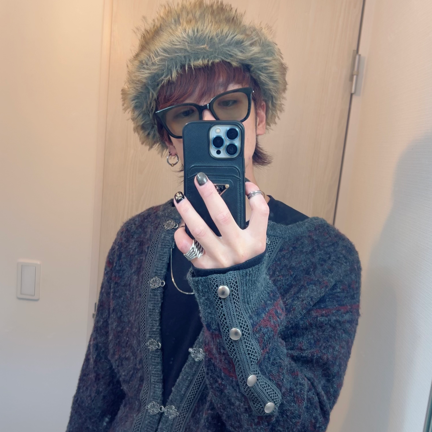 フライトキャップとニット