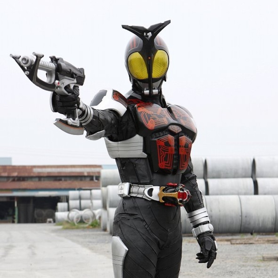 仮面ライダーダークカブト