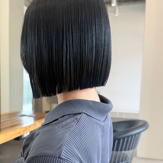 黒髪ボブ