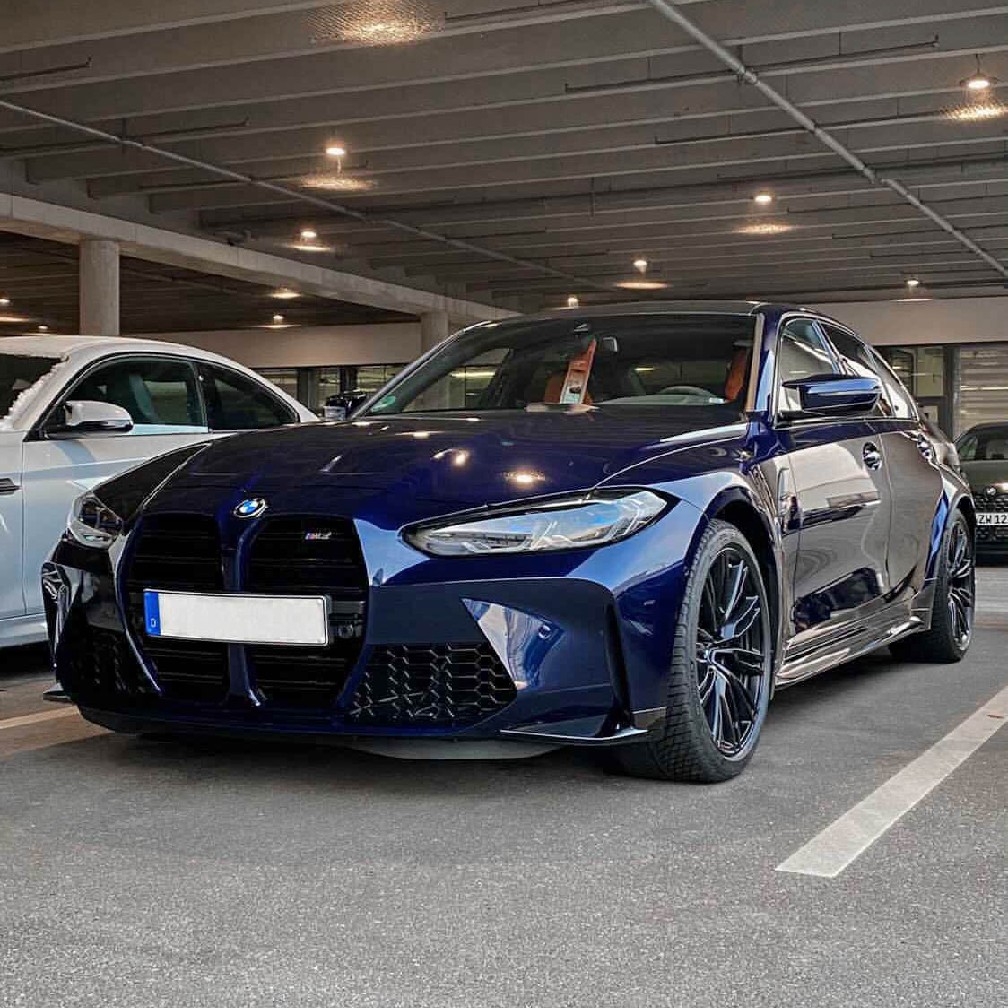 タンザナイトブルー