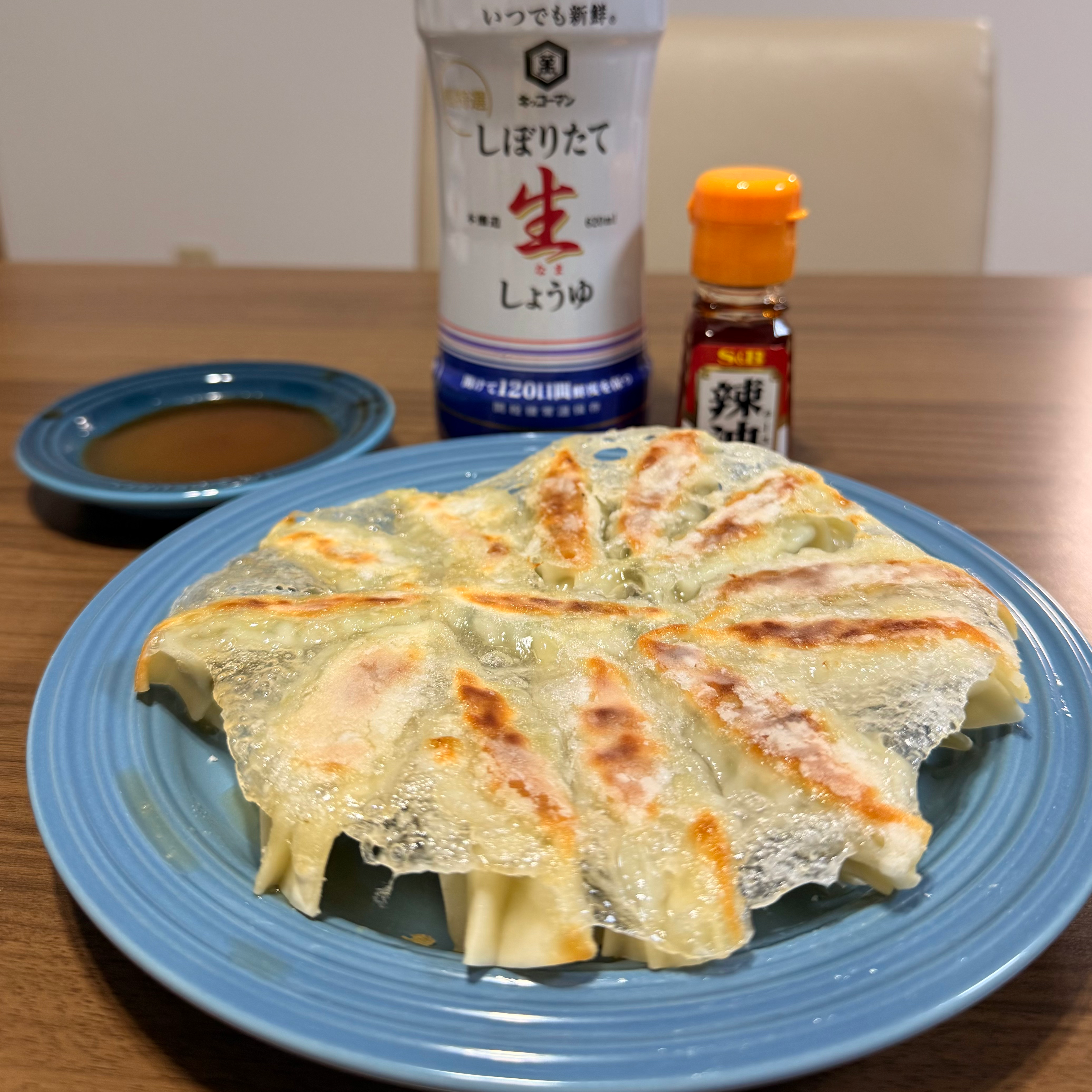 しょうゆ(＋ラー油)