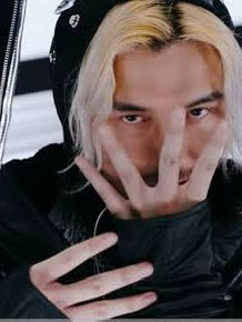 1番好きなMVはなんですか？