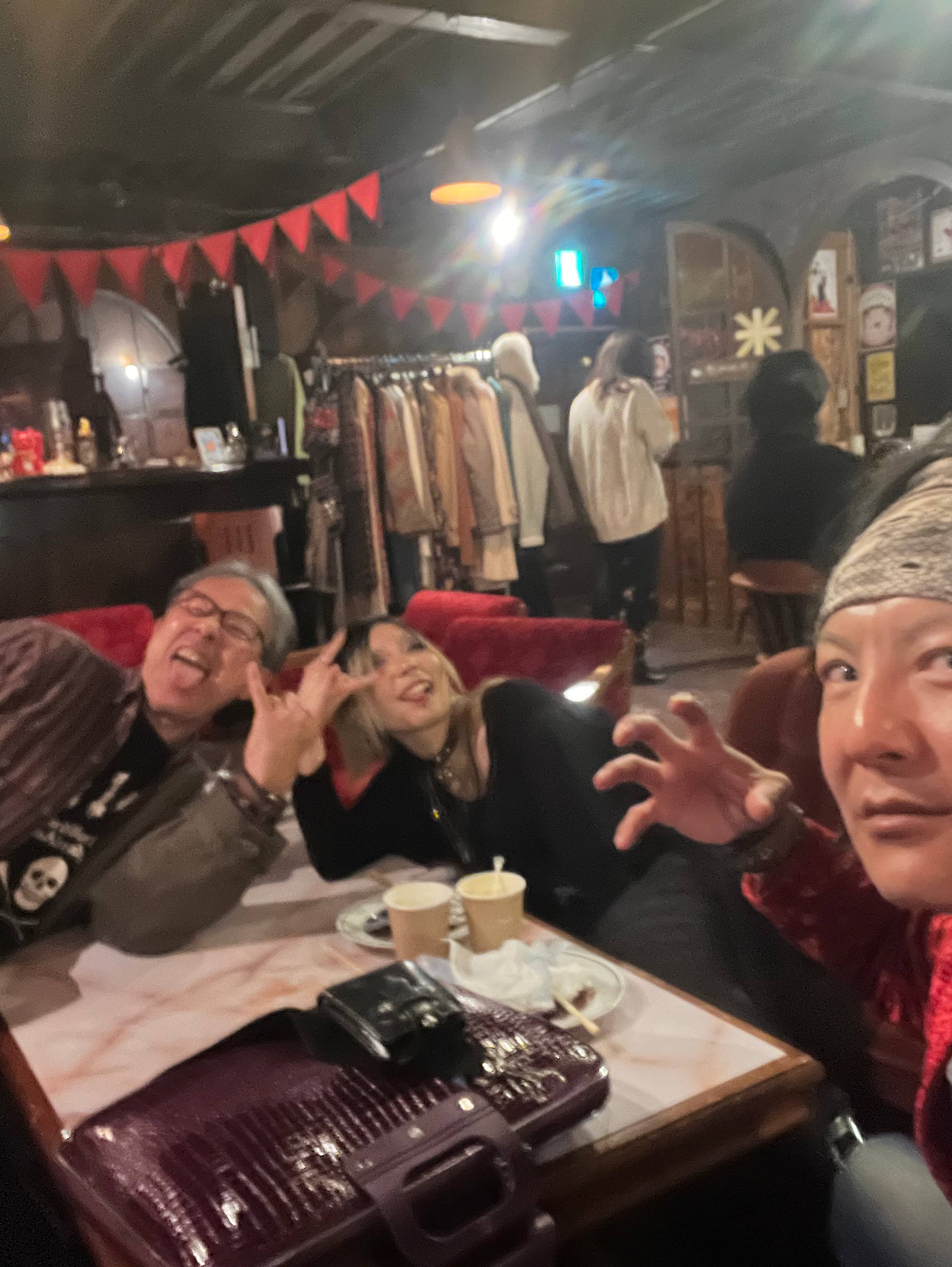 エンタメさいみん会 SUNDAY CAT SUNSET