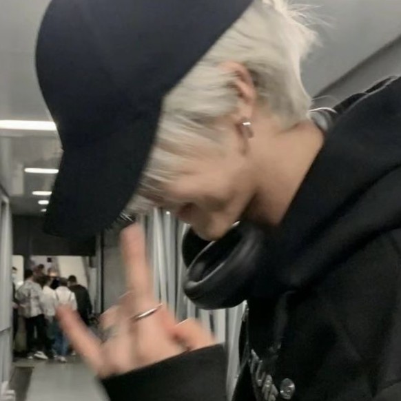 倧éªäººð¬èªå·±ç޹ä»ã®æ