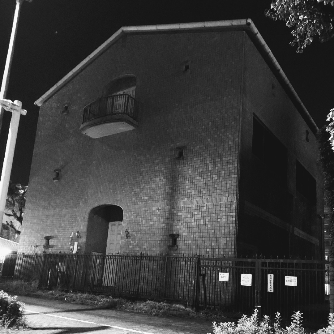 視線を惹かれた建物の星