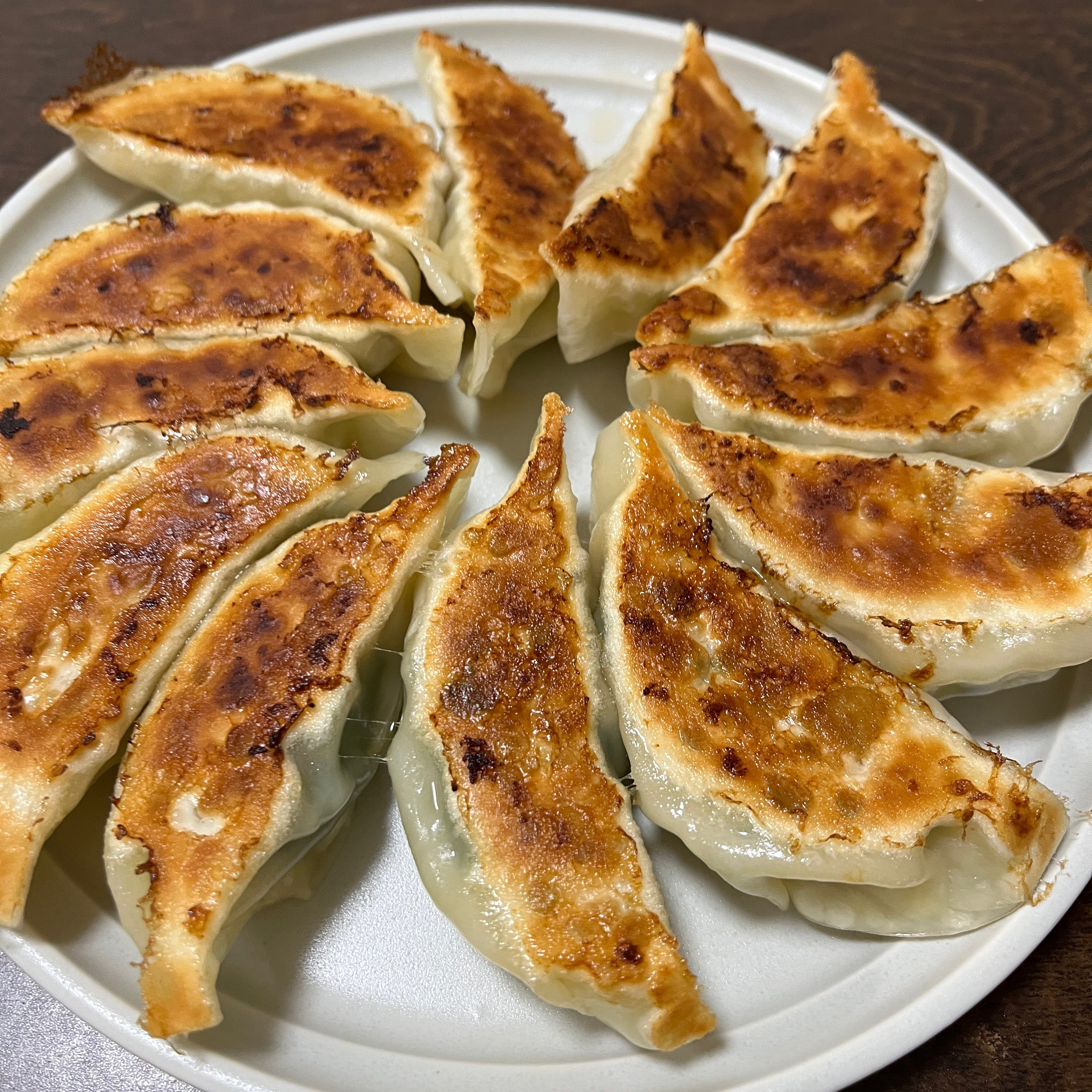 すー餃子の星