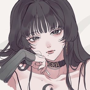 スワロフスキーꕤ︎︎